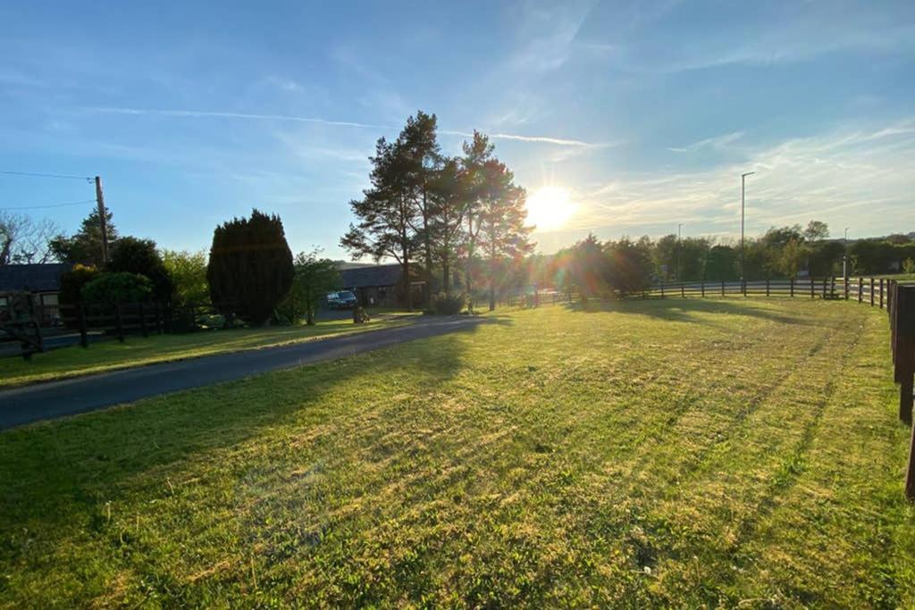 Lake District Cottage In 1 Acre Gardens Off M6 Penrith Exterior foto