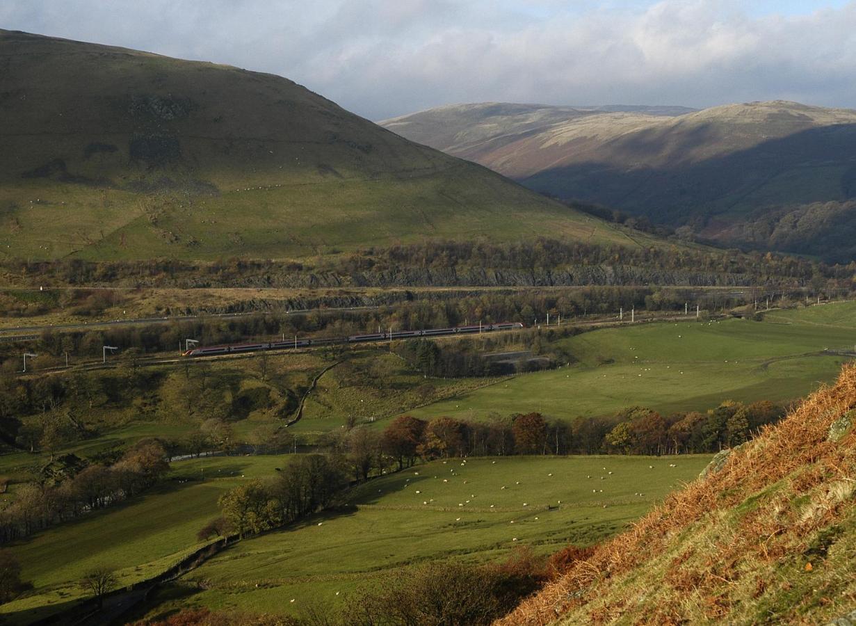 Lake District Cottage In 1 Acre Gardens Off M6 Penrith Exterior foto